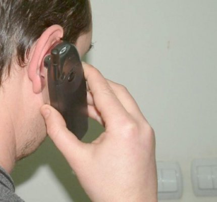 Încă o tâlhărie comisă de minori: un copil de 11 ani a rămas fără telefon mobil